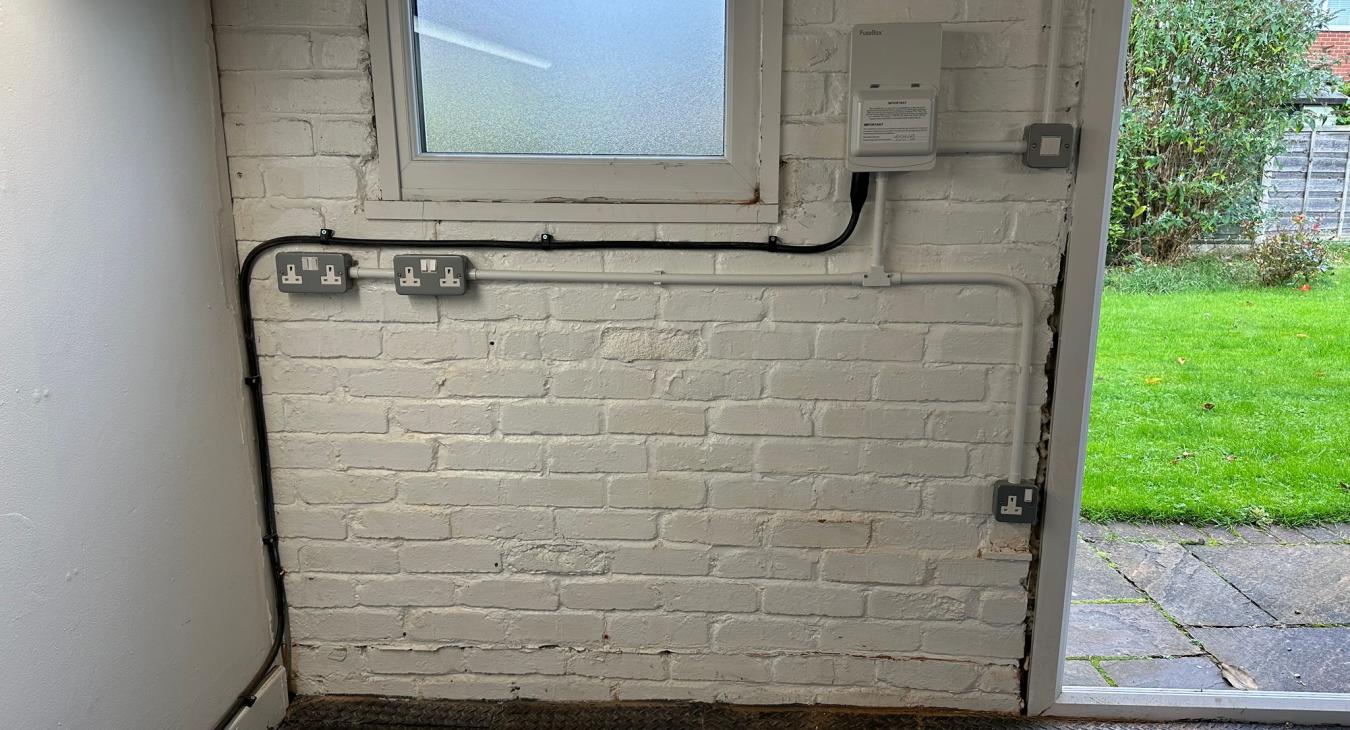 Workshop Electrics Warrington - DTM Electrical 